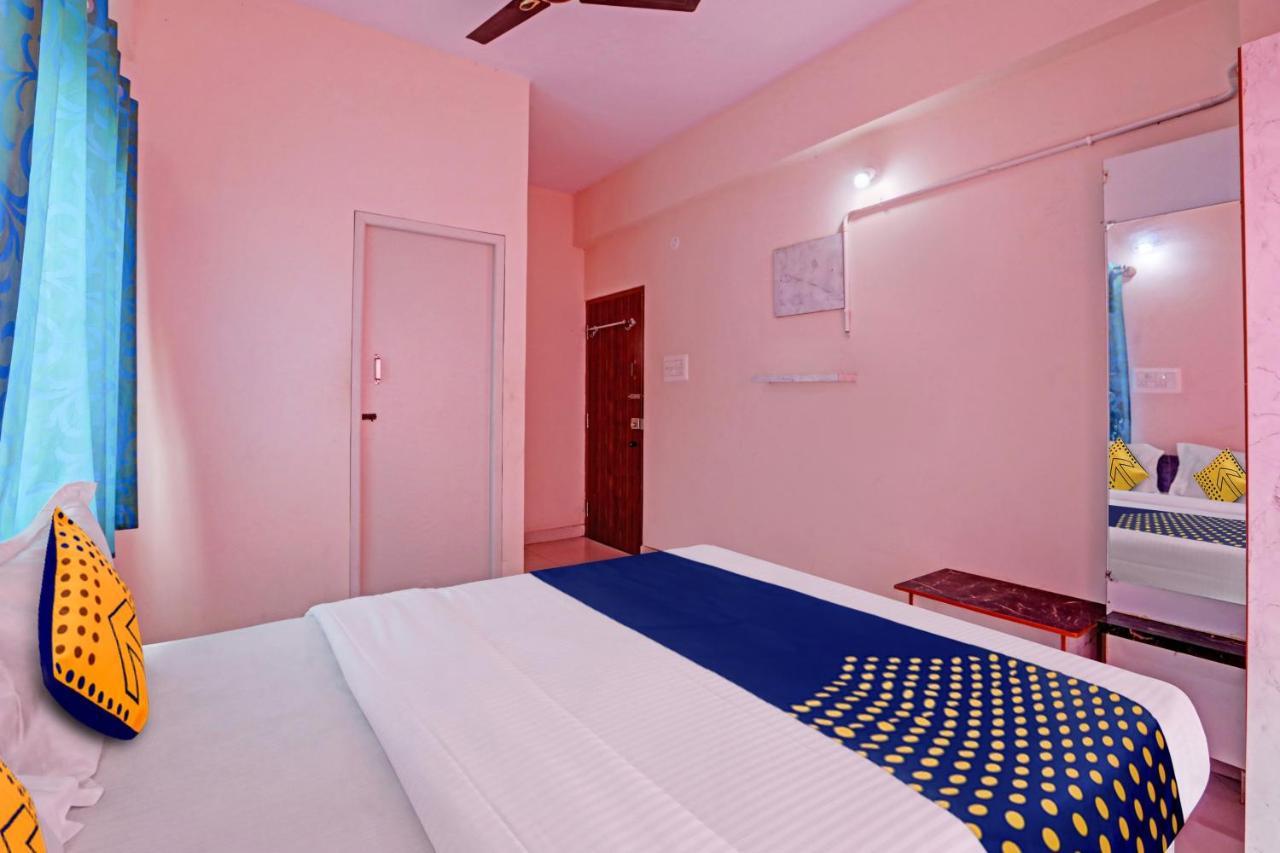 Oyo Hotel C P Residency Mysore Exterior foto